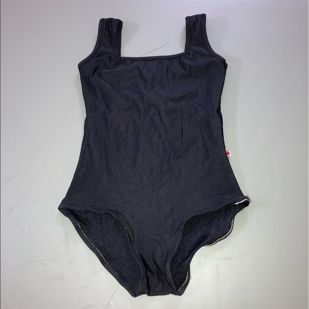 Yumiko "Marieke" Leotard